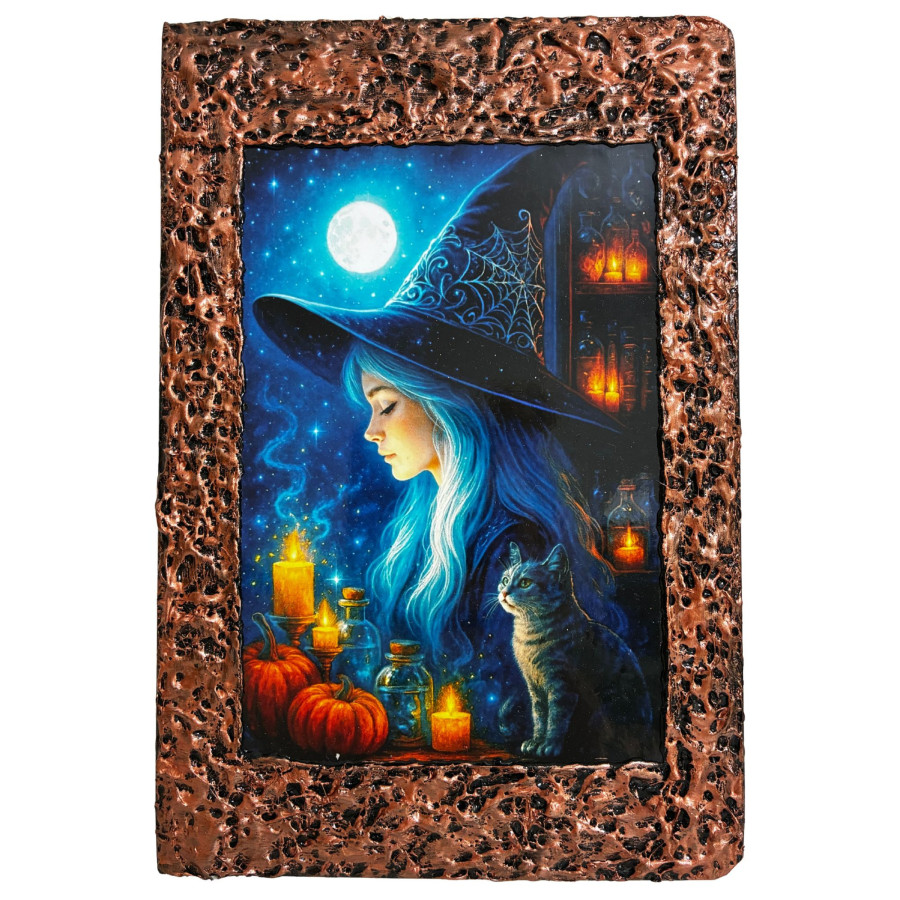 Libreta Bruja Azul con Gato y Calabazas con ilustración de bruja, gato, velas y calabazas bajo la luna